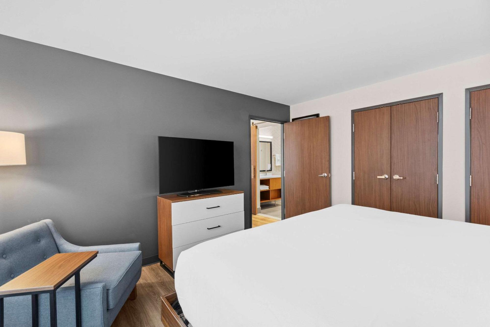 Everhome Suites Lexington - Horse Park Экстерьер фото