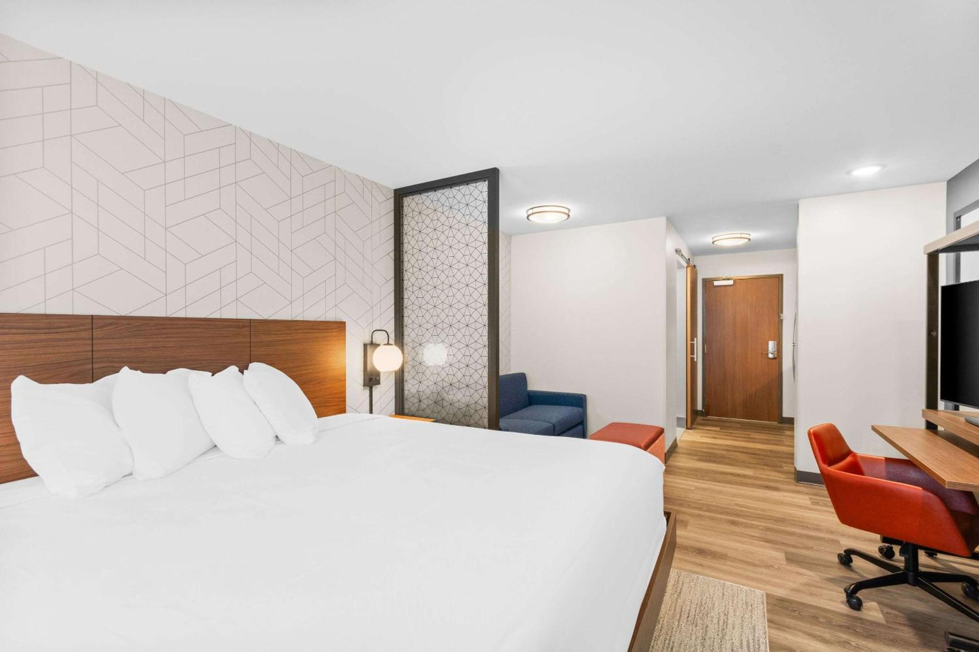 Everhome Suites Lexington - Horse Park Экстерьер фото